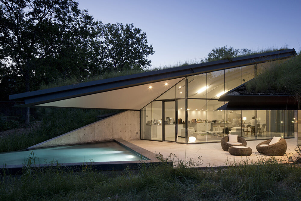 Edgeland House 